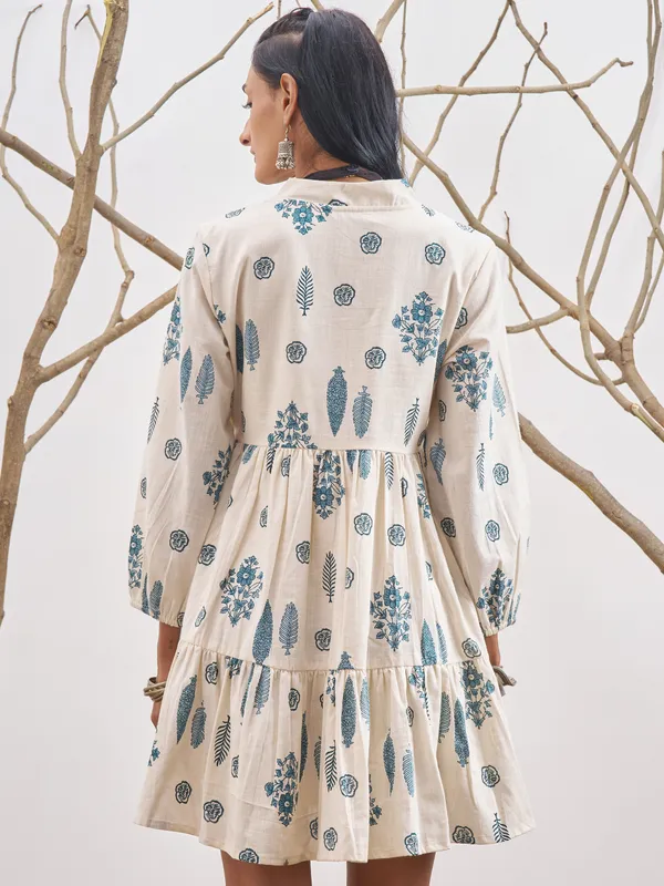 Vara By Vishudh Women Off White Printed Fit and Flare Dress