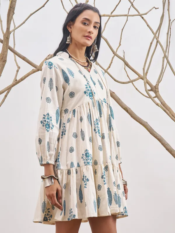 Vara By Vishudh Women Off White Printed Fit and Flare Dress