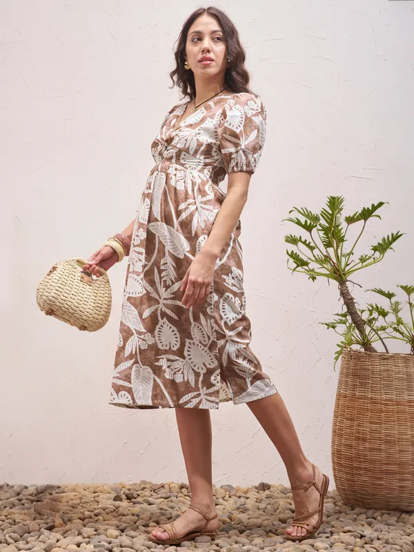 Vara By Vishudh Women Brown Printed Fit and Flare Dress