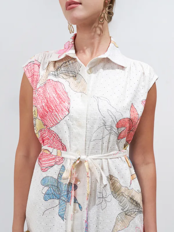 Vara By Vishudh Women Off White Printed ShirtDress