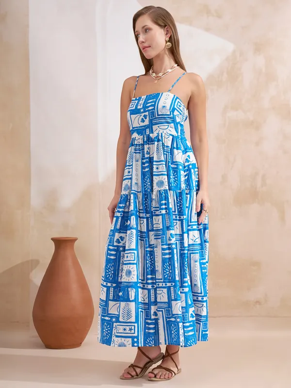 Vara By Vishudh Women Blue Printed Maxi Dress