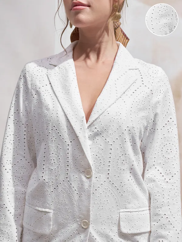 Vara By Vishudh Women White Open Front Blazer