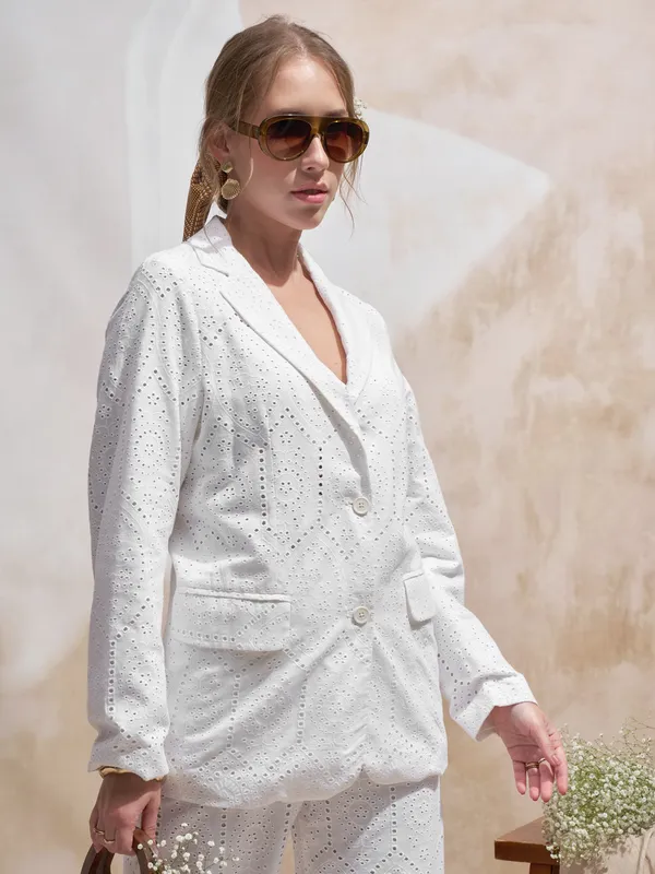 Vara By Vishudh Women White Open Front Blazer