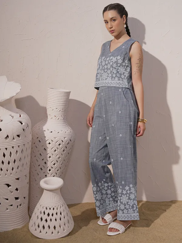 Vara By Vishudh Women Blue Top With Trouser