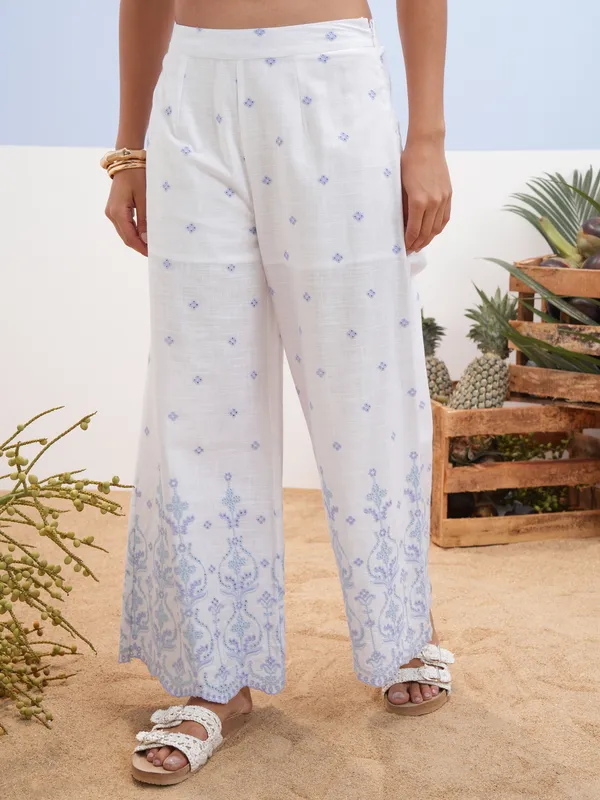 Vara By Vishudh Women White Shirt With Palazzos