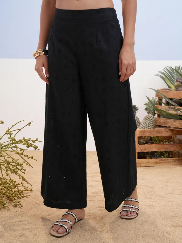 Vara By Vishudh Women Black Shirt With Palazzos