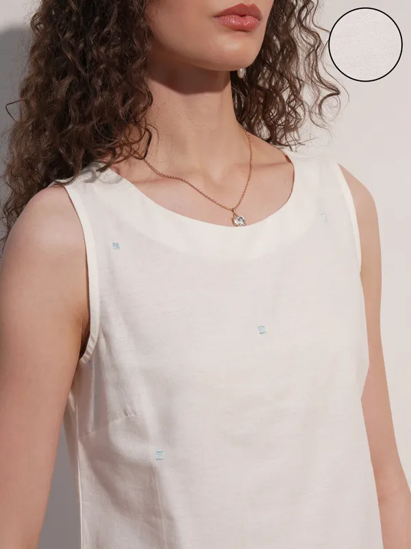 Vara By Vishudh Women White Top With Trouser