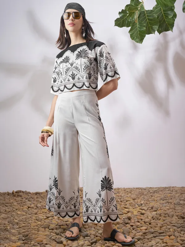Vara By Vishudh Women Off White Top With Palazzo Co-Ords