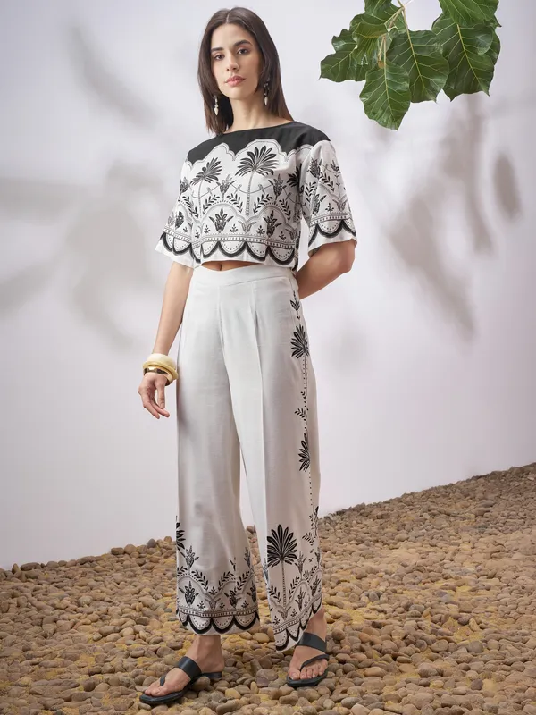 Vara By Vishudh Women Off White Top With Palazzo Co-Ords