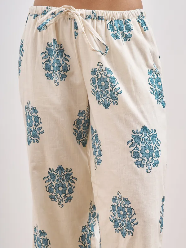 Vara By Vishudh Women Off White Shirt With Trouser