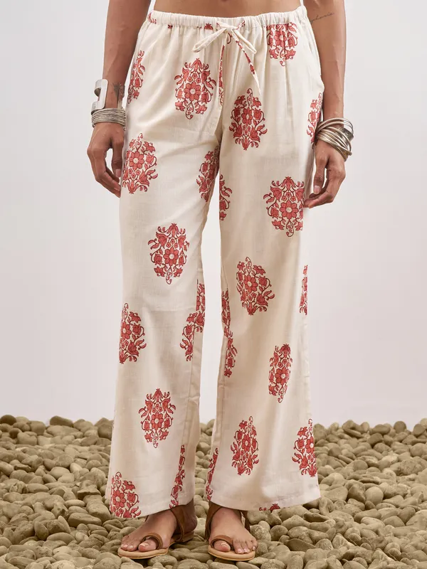 Vara By Vishudh Women Off White Shirt With Trouser