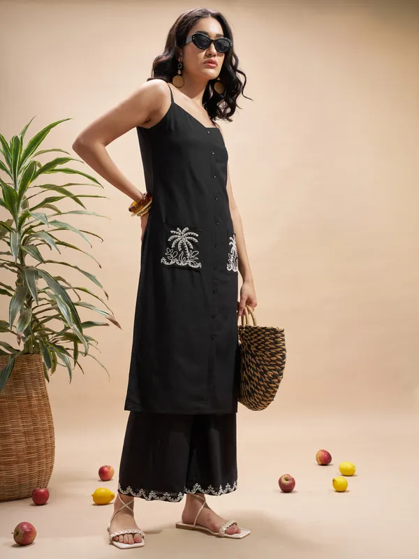 Vara By Vishudh Women Black Top With Trouser Co-Ords