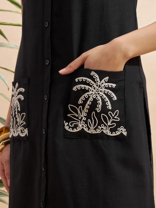 Vara By Vishudh Women Black Top With Trouser Co-Ords