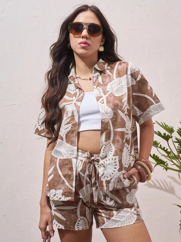 Vara By Vishudh Women Brown Shirt With Shorts Co-Ords