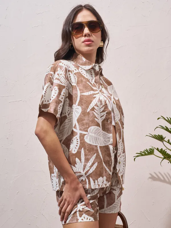 Vara By Vishudh Women Brown Shirt With Shorts Co-Ords