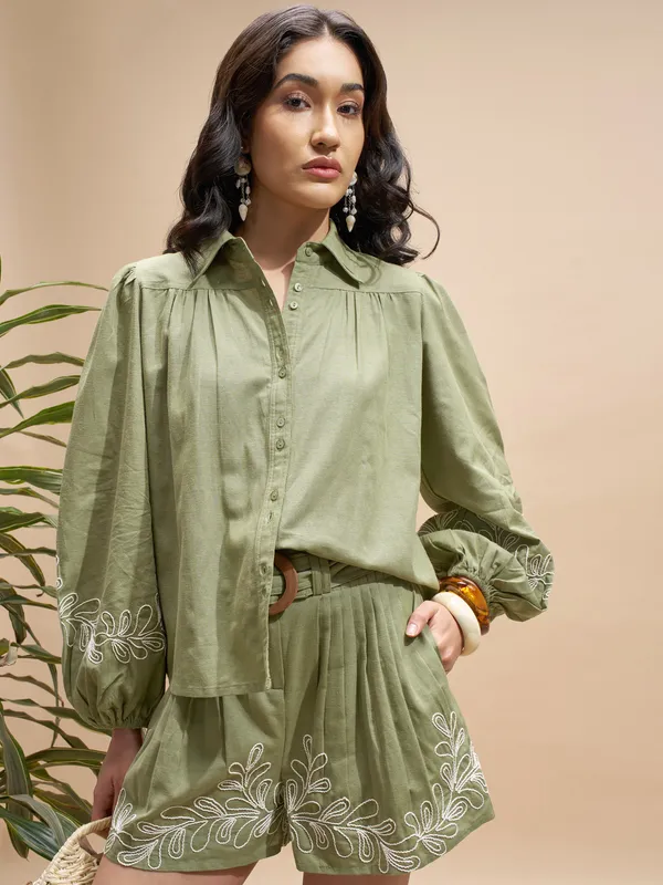 Vara By Vishudh Women Olive Shirt With Shorts Co-Ords