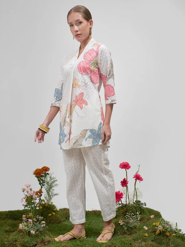 Vara By Vishudh Women Off White Shirt With Palazzo Co-Ords