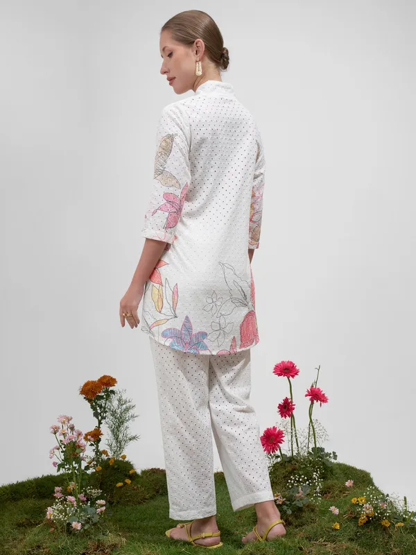 Vara By Vishudh Women Off White Shirt With Palazzo Co-Ords