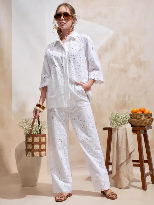 Vara By Vishudh Women White Shirt With Trouser Co-Ords