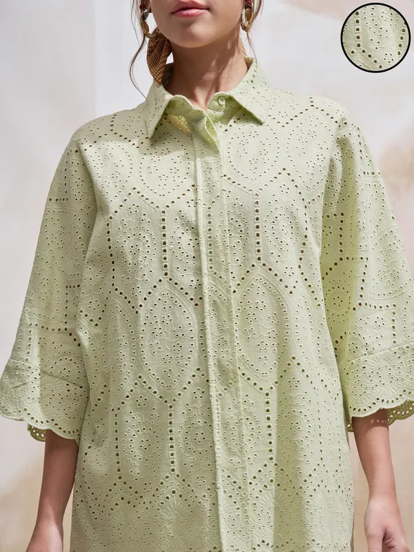 Vara By Vishudh Women Green Shirt With Trouser Co-Ords