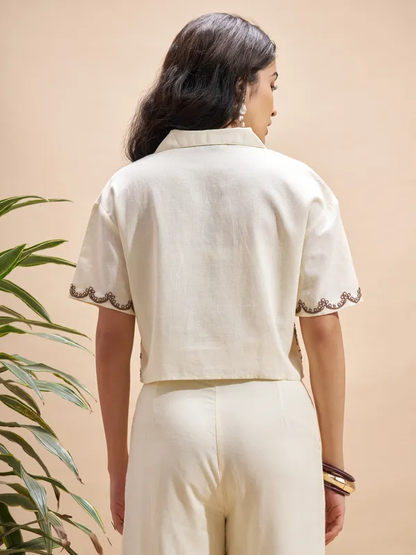 Vara By Vishudh Women Cream Embroidered Regular Top