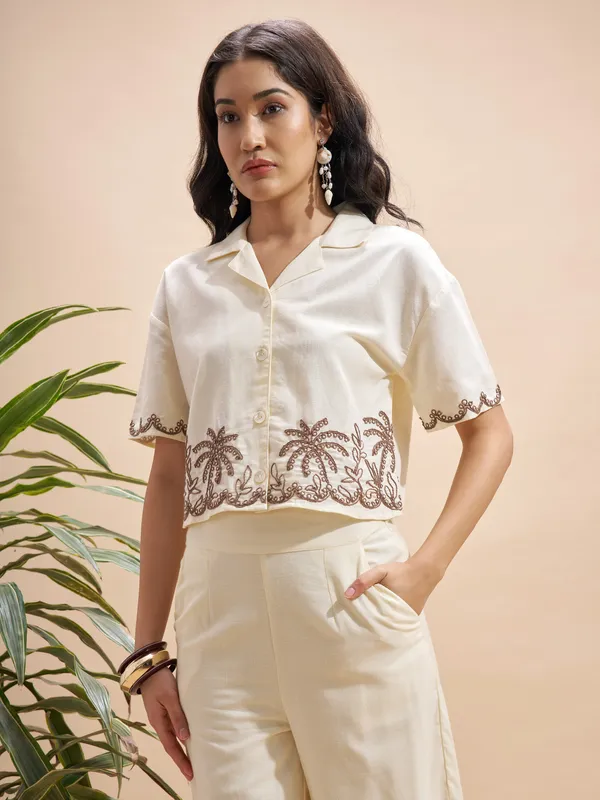 Vara By Vishudh Women Cream Embroidered Regular Top