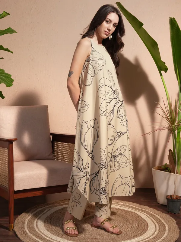 Women Kurta With Trouser