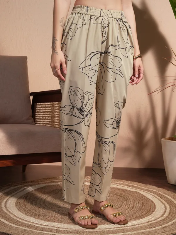 Women Kurta With Trouser