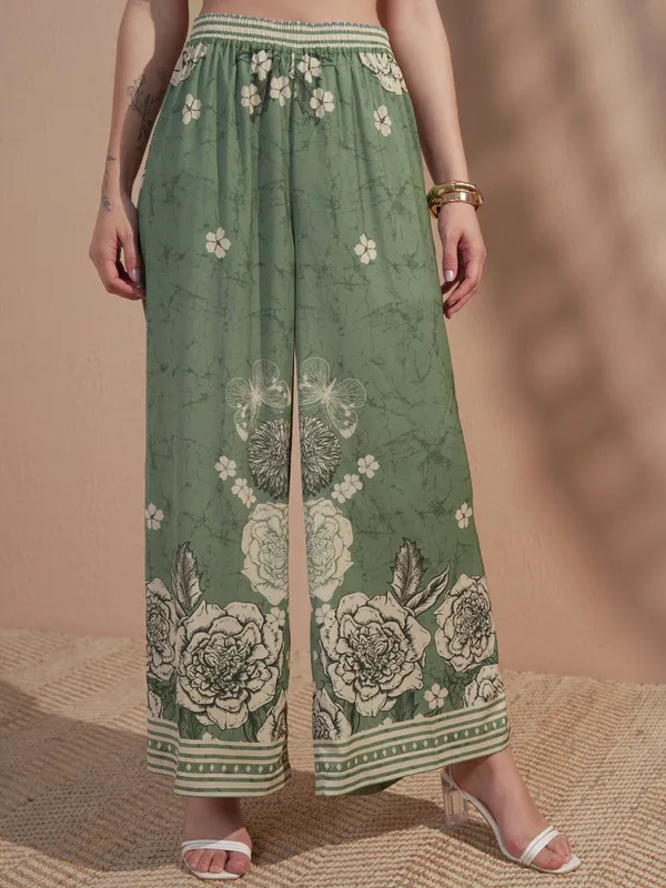 Women Kurta With Trouser