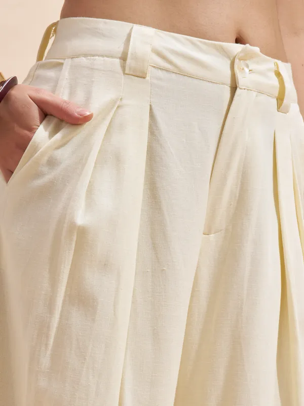 Vara By Vishudh Women Cream Wide Leg Casual Trouser