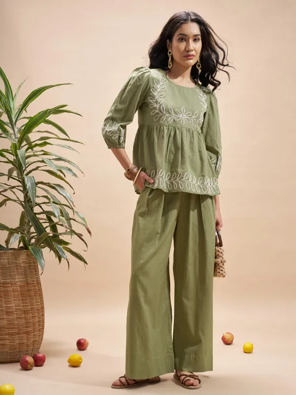 Vara By Vishudh Women Olive Wide Leg Casual Trouser