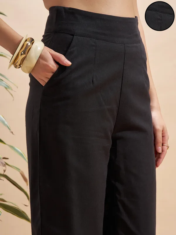 Vara By Vishudh Women Black Regular Fit Casual Trouser