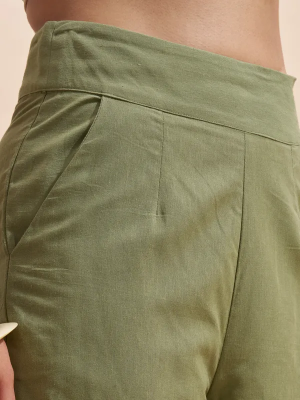 Vara By Vishudh Women Olive Regular Fit Casual Trouser