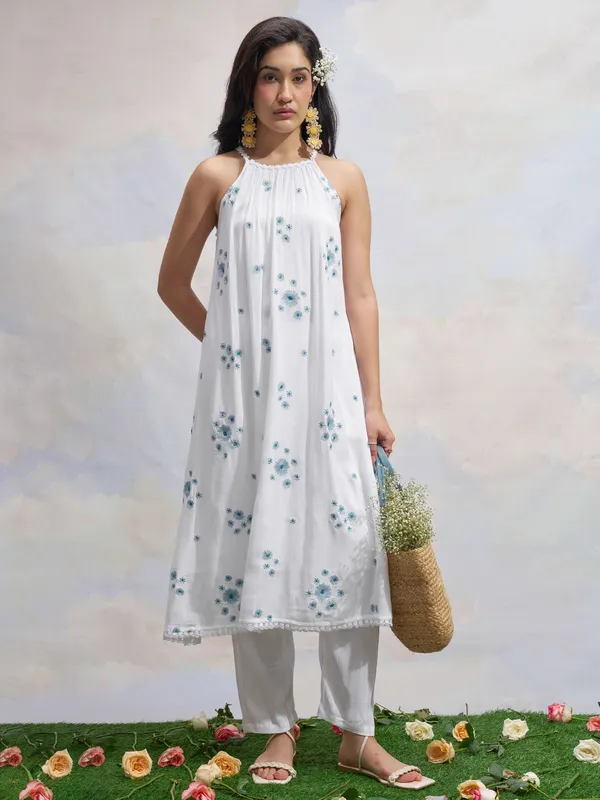 Vara By Vishudh Women White Embroidered Kurta With Trouser