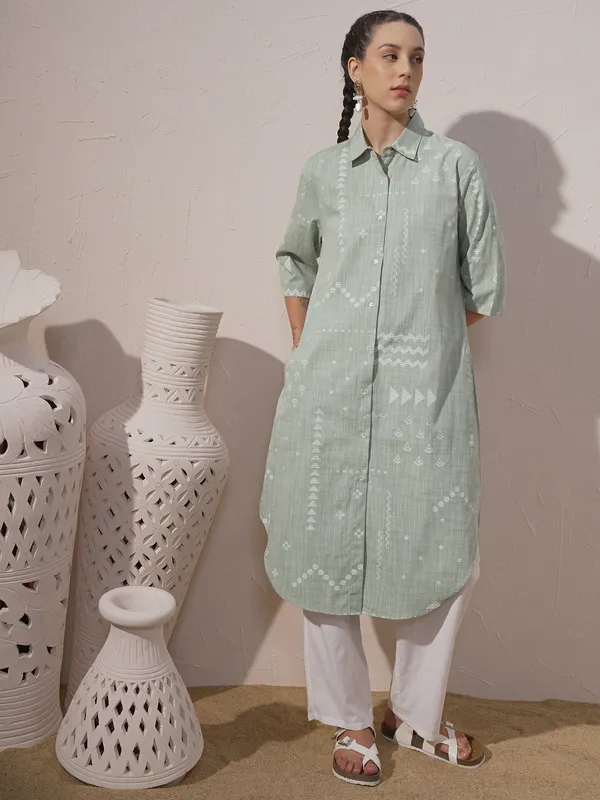 Embroidered Straight Kurta
