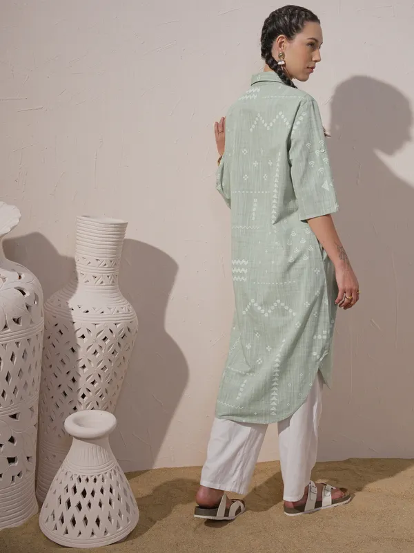 Embroidered Straight Kurta