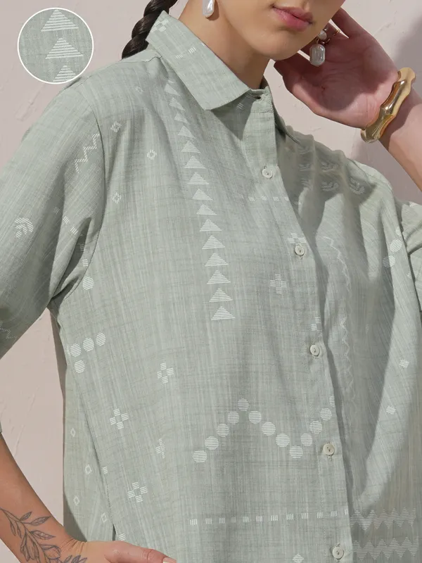 Embroidered Straight Kurta