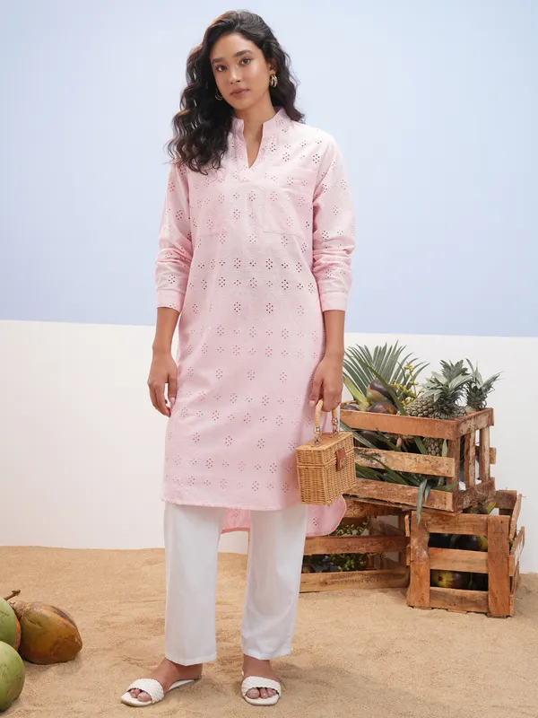 Embroidered Straight Kurta
