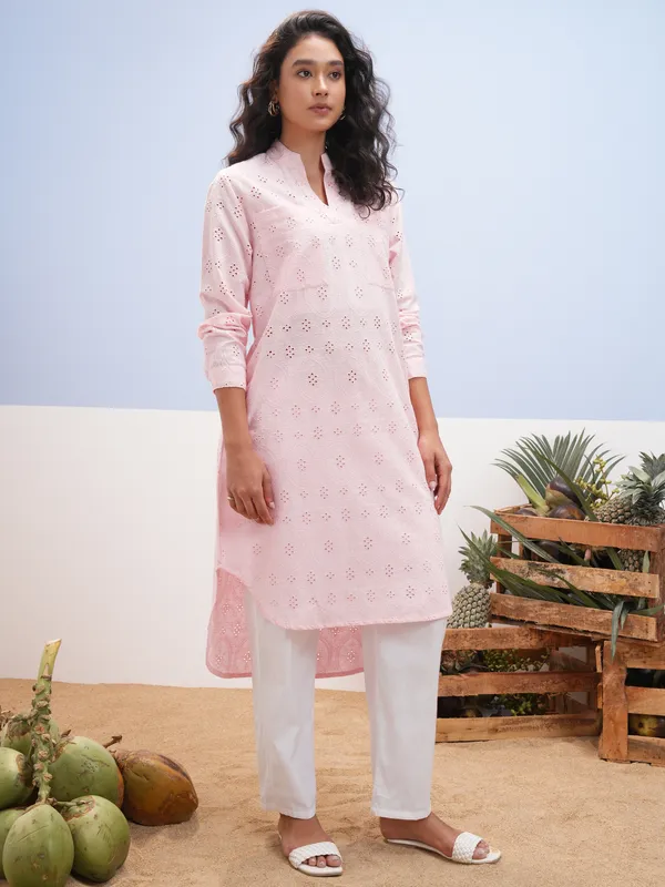 Embroidered Straight Kurta