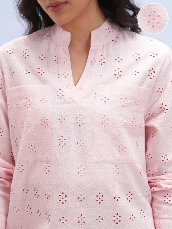 Embroidered Straight Kurta