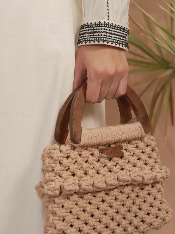 Embroidered Straight Kurta