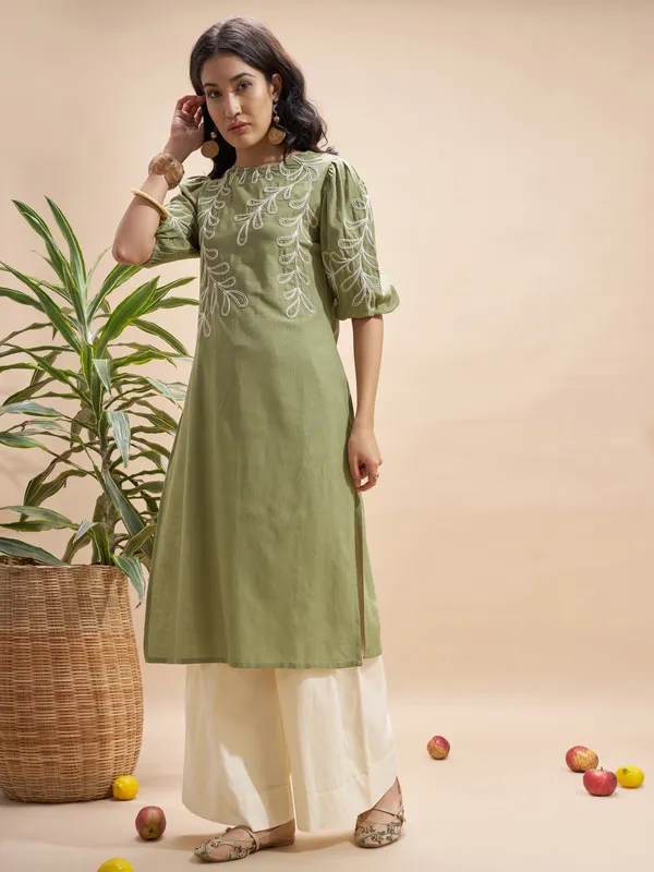 Vara By Vishudh Women Olive Embroidered Straight Kurta