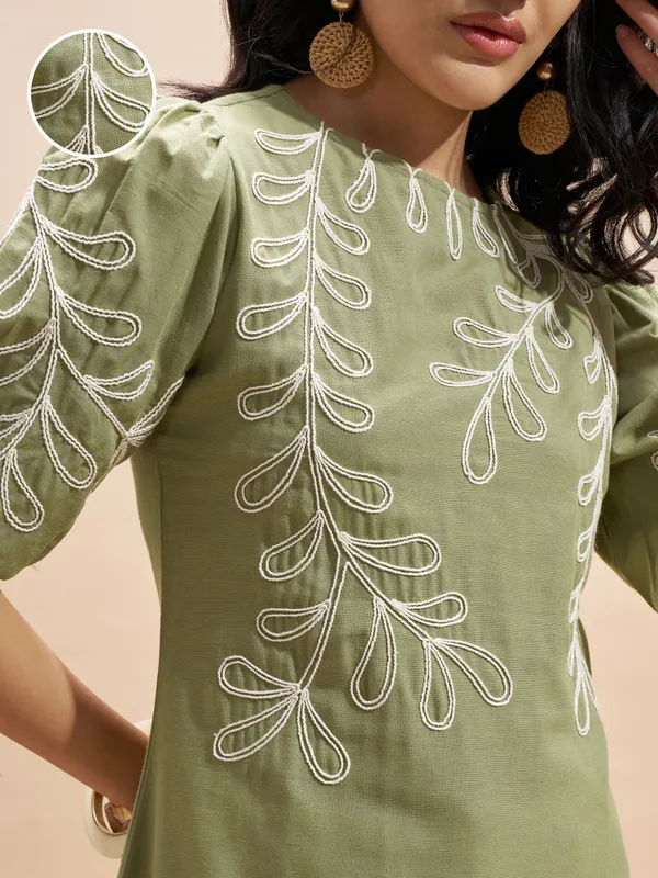 Vara By Vishudh Women Olive Embroidered Straight Kurta