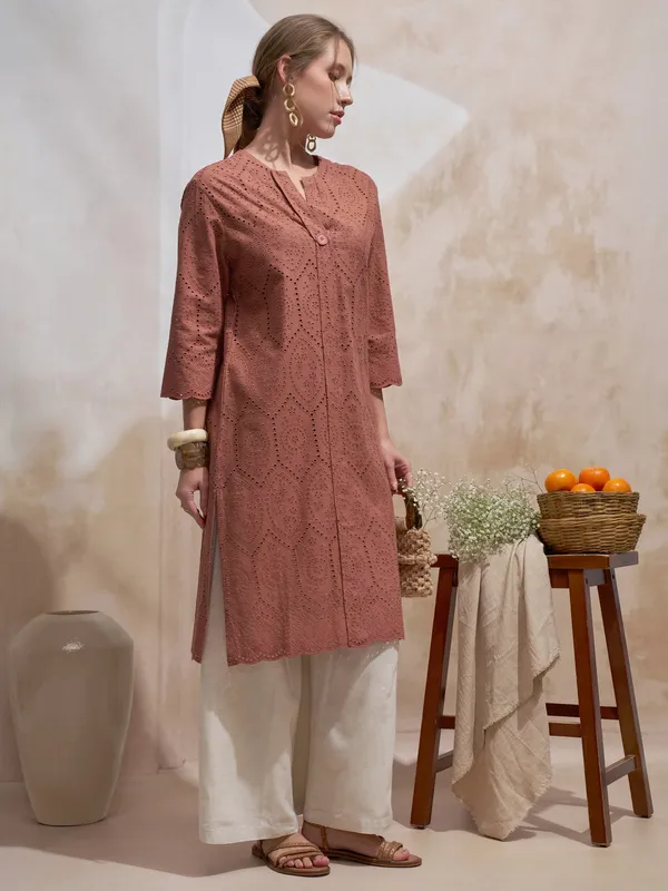 Vara By Vishudh Women Brown Embroidered Straight Kurta