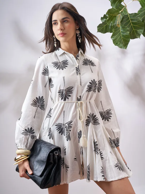 Vara By Vishudh Women Off White Printed Fit and Flare Dress