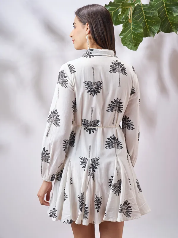 Vara By Vishudh Women Off White Printed Fit and Flare Dress