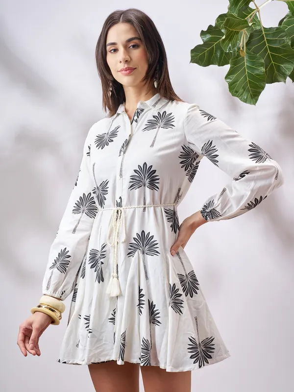 Vara By Vishudh Women Off White Printed Fit and Flare Dress