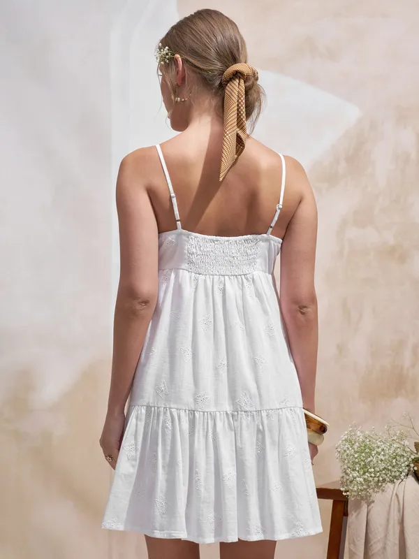 Vara By Vishudh Women White Embroidered Fit and Flare Dress