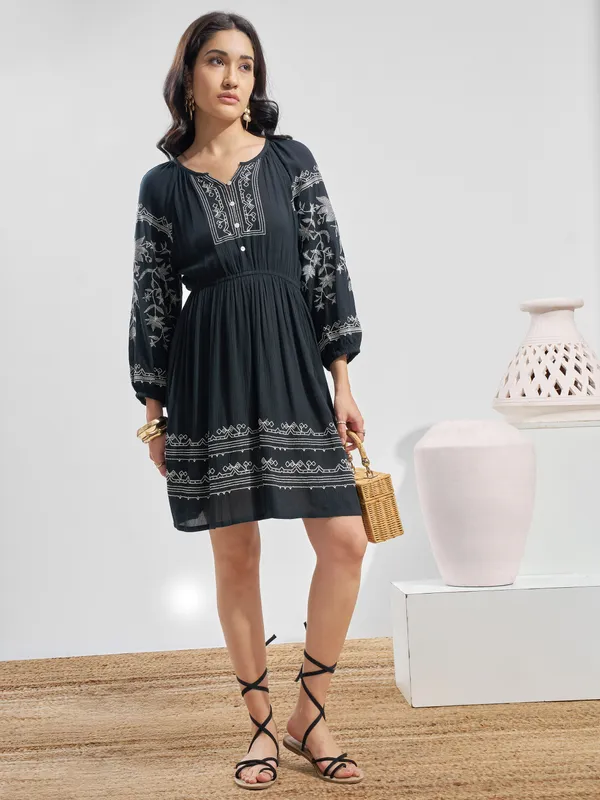 Vara By Vishudh Women Black Embroidered Fit and Flare Dress