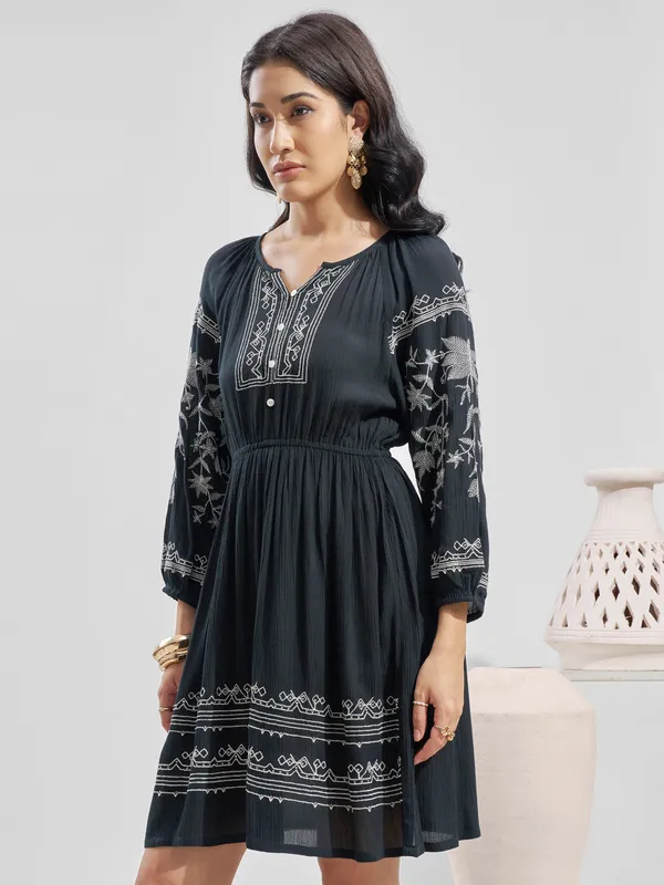 Vara By Vishudh Women Black Embroidered Fit and Flare Dress